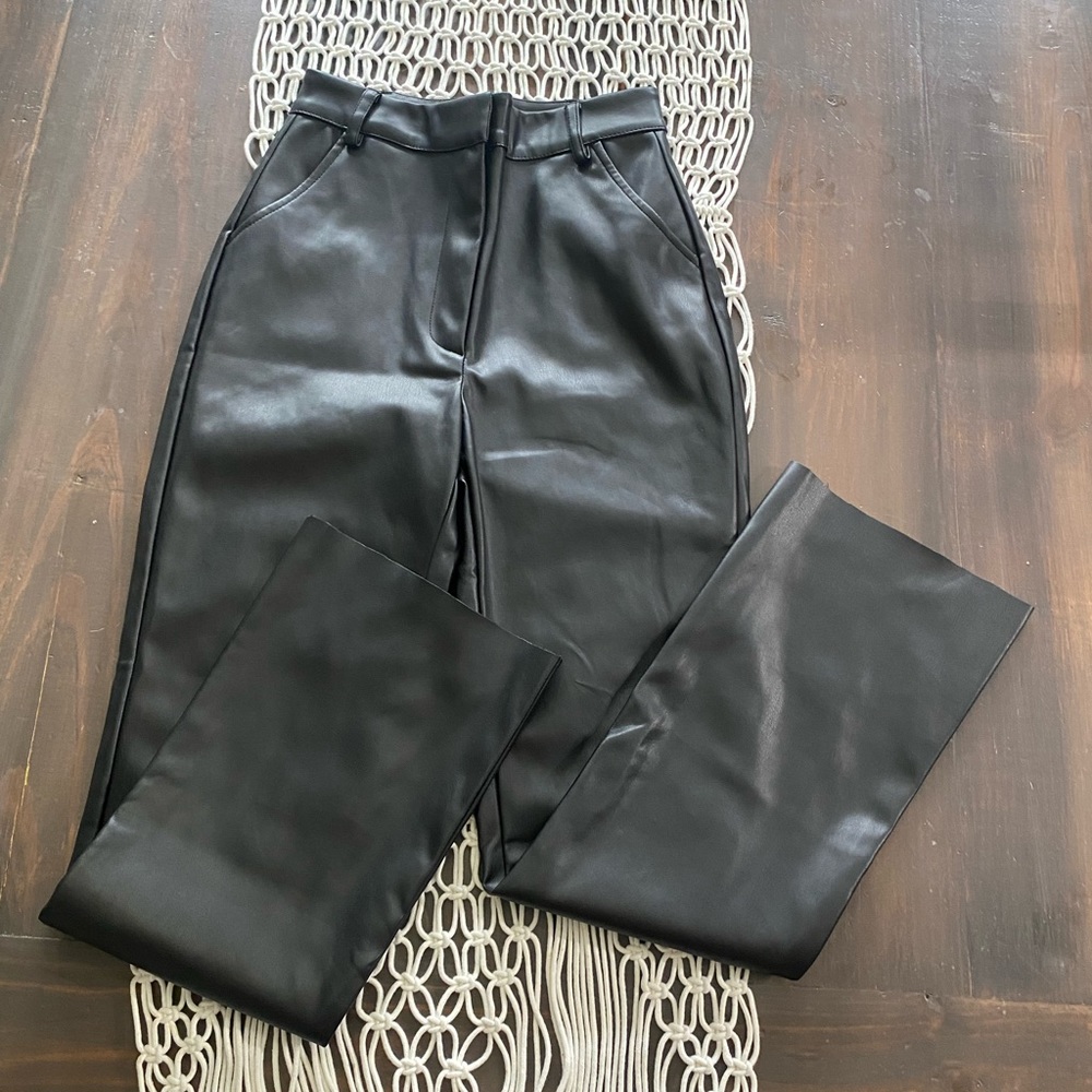 Meshki Tyra vegan leather high waist pants - Picture 2 of 10